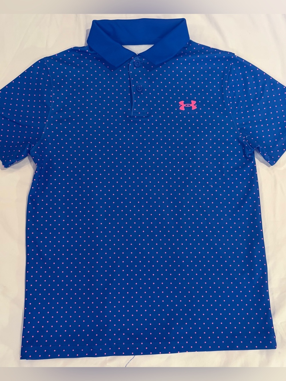 Under Armour Boys Youth Medium Blue Pink Dot Golf Performance Polo EUC
